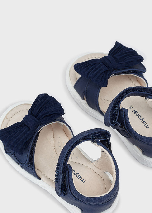 Bow sandals baby girl