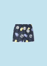Загрузить изображение в средство просмотра галереи, Printed swim shorts
