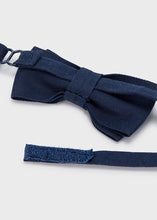 Load image into Gallery viewer, Bowtie &amp; suspender set
