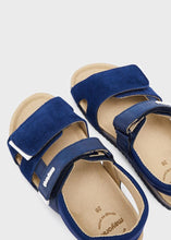 Load image into Gallery viewer, Leather sandals
