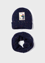 Load image into Gallery viewer, Hat &amp; scarf set
